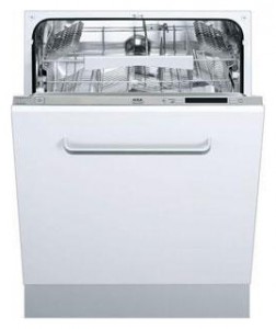 特性, 写真 食器洗い機 AEG F 89020 VI